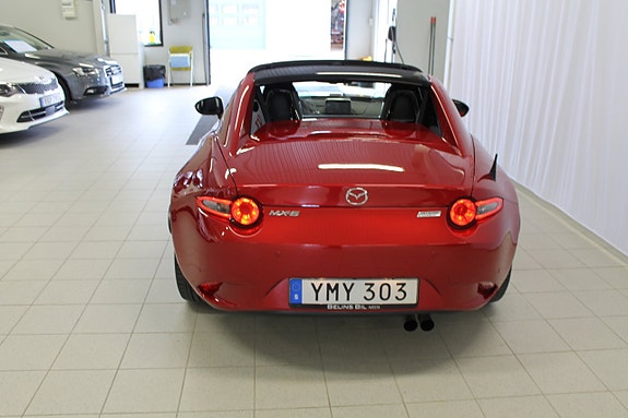 Mazda MX-5 8 of 13