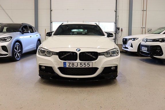 BMW 320d 3 of 29