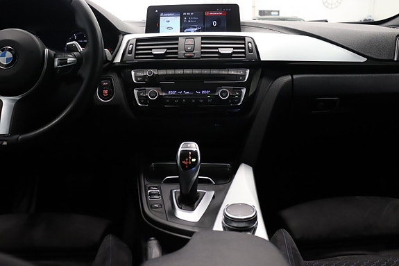 BMW 320d 14 of 29