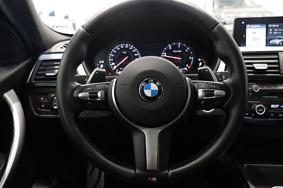 BMW 320d 13 of 29