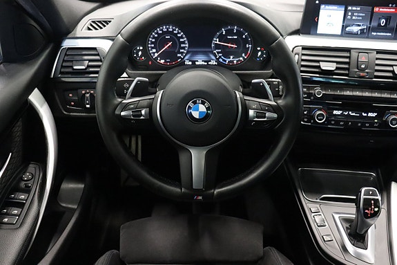 BMW 320d 12 of 29