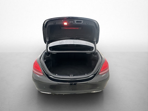 Mercedes-Benz C220 d 8 of 30