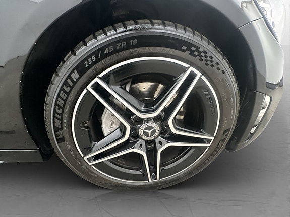 Mercedes-Benz C220 d 30 of 30