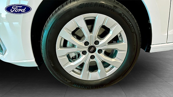 Ford Transit Connect 9 of 9