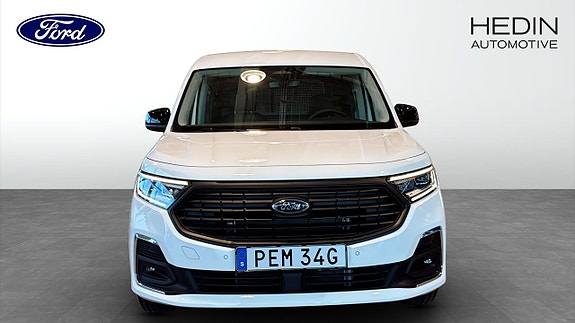 Ford Transit Connect 8 of 9