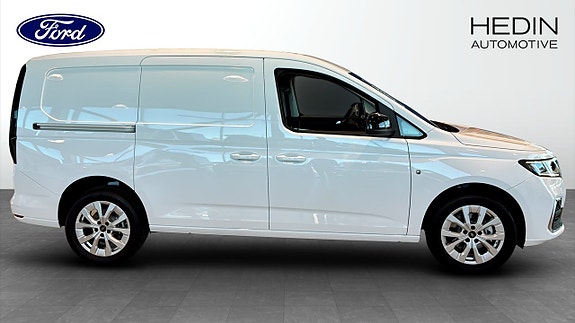 Ford Transit Connect 6 of 9