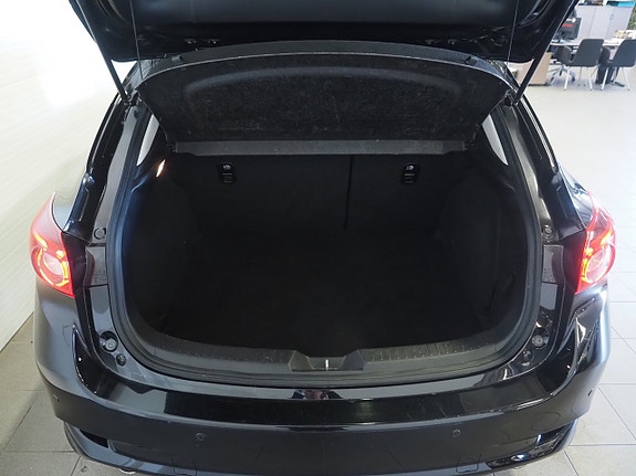 Mazda 3 14 of 26