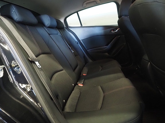 Mazda 3 13 of 26