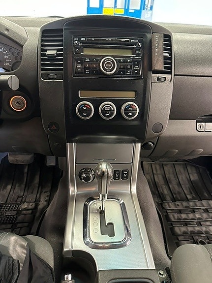 Nissan Navara 6 of 8