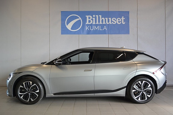 Kia EV6 2 of 12