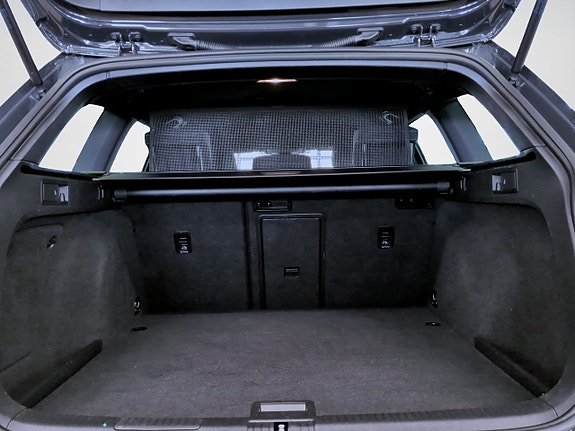 Volkswagen Golf I 15 of 17