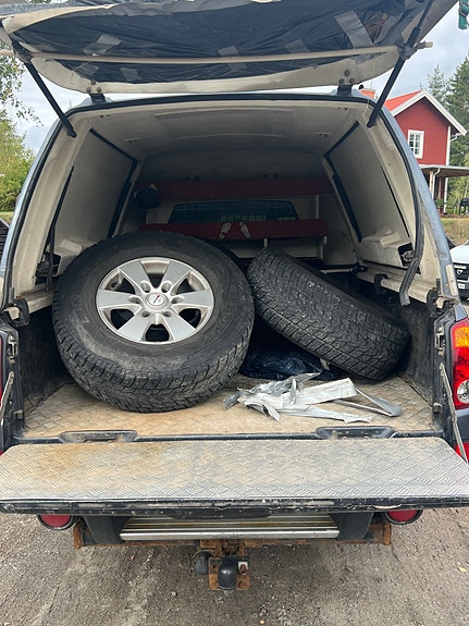 Mitsubishi L200 Club Cab 5 of 8
