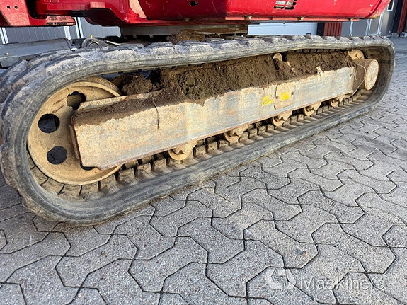 Grävmaskin Takeuchi TB250 18 of 27