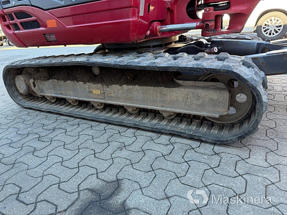 Grävmaskin Takeuchi TB250 19 of 27