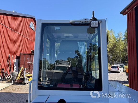 Grävmaskin Takeuchi TB250 24 of 27