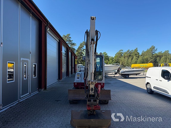 Grävmaskin Takeuchi TB250 2 of 27