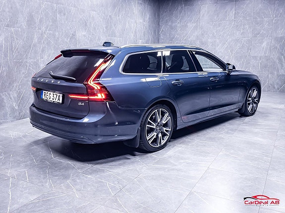 Volvo V90 7 of 30