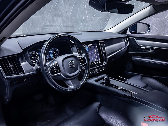 Volvo V90 11 of 30