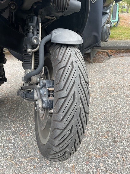 Piaggio MP3 500 3 of 9