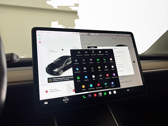 Tesla Model 3 26 of 30