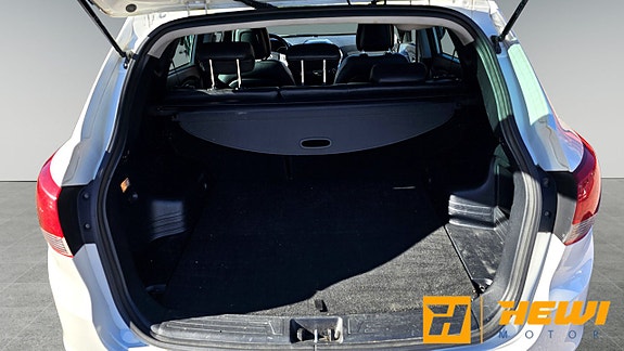 Hyundai ix35 8 of 13