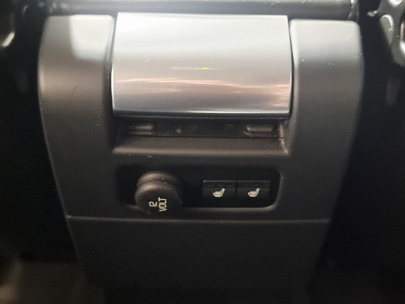 Volvo V70 10 of 30
