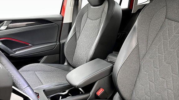 Volkswagen Tiguan 8 of 19