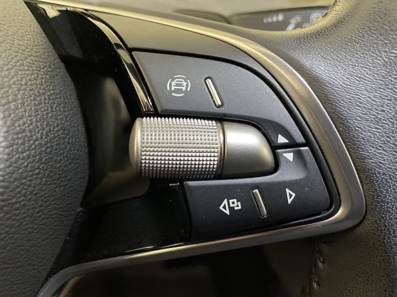 Skoda Enyaq 17 of 21