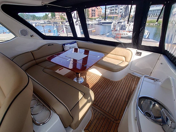 Windy 37 Grand Mistral | 2001 4 of 10