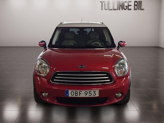 MINI Countryman Cooper D 8 of 15