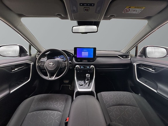 Toyota RAV4 10 of 16