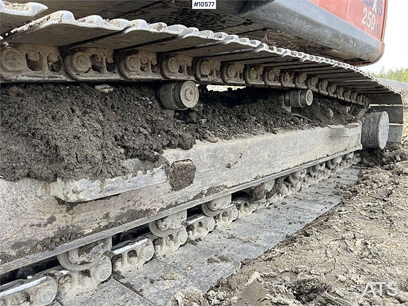 Hitachi ZX250 LC-3 Grävmaskin med rotor och skopa (425,000:- 21 of 24