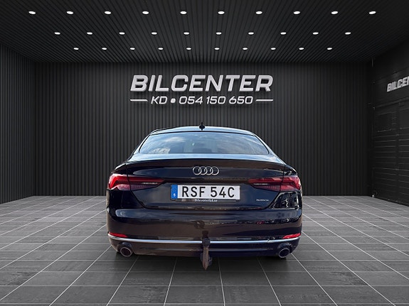 Audi A5 8 of 21