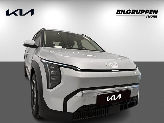 Kia EV3 3 of 17