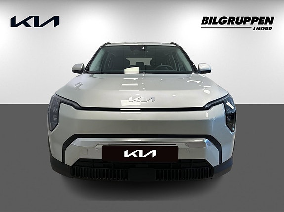 Kia EV3 2 of 17