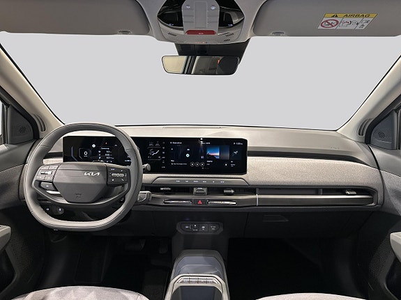 Kia EV3 7 of 17