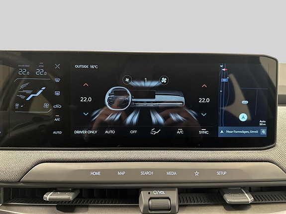 Kia EV3 13 of 17