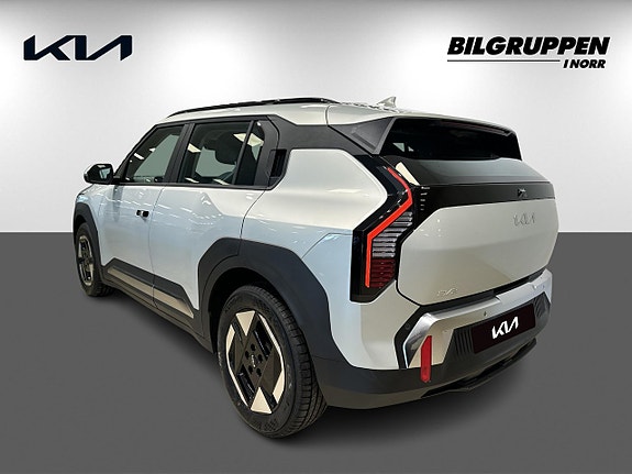 Kia EV3 6 of 17