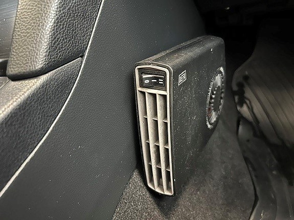 Subaru Outback 10 of 12