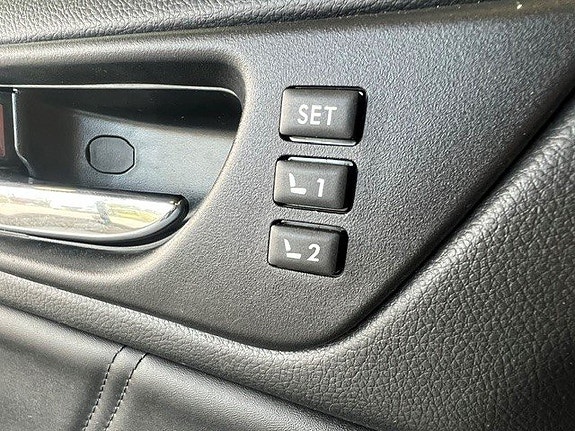 Subaru Outback 6 of 12