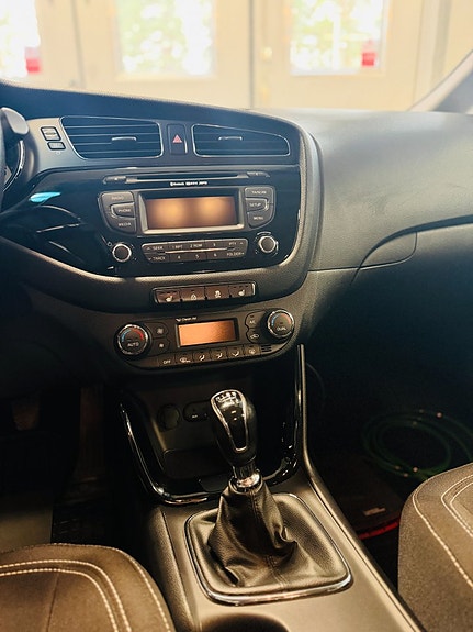 Kia Ceed 18 of 22