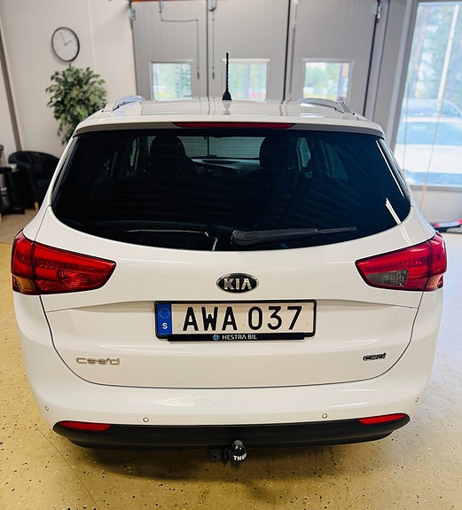 Kia Ceed 8 of 22