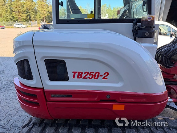 Grävmaskin Takeuchi TB250-2 15 of 27