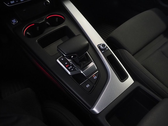 Audi A4 26 of 30