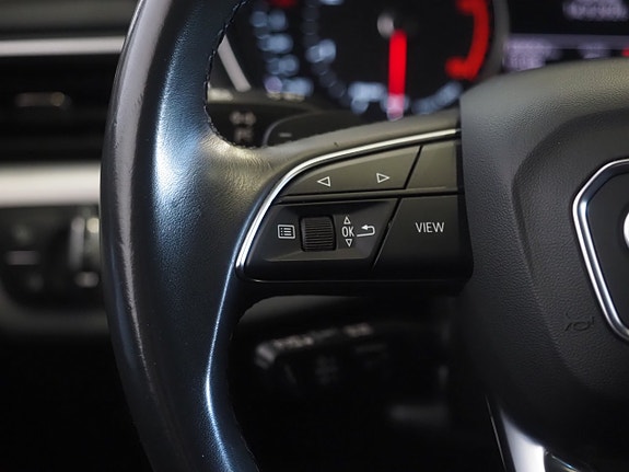 Audi A4 19 of 30