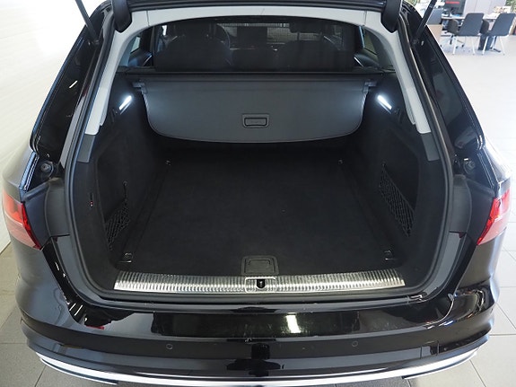 Audi A4 14 of 30