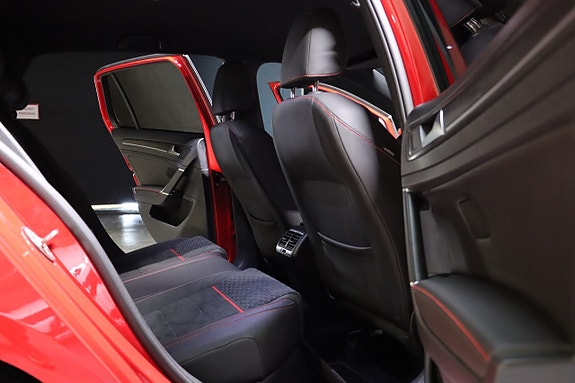 Volkswagen Golf I 13 of 25