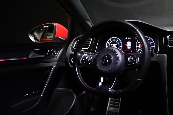 Volkswagen Golf I 17 of 25