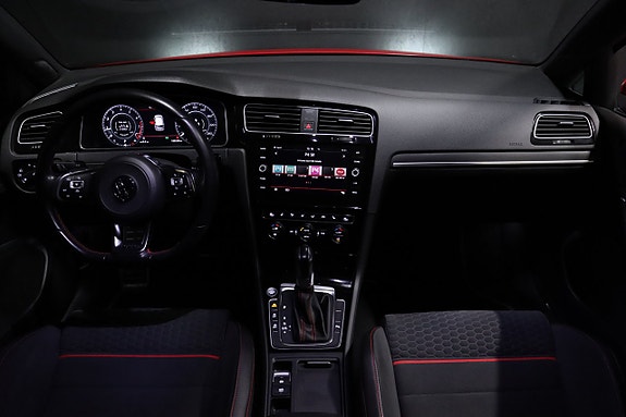 Volkswagen Golf I 18 of 25