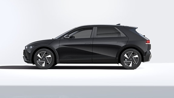 Hyundai Ioniq 5 3 of 7